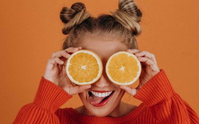 Vitamina C. Contro le macchie solari e stimola il collagene